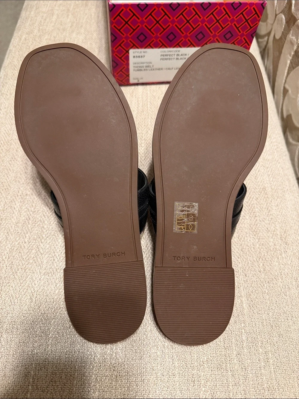 Tory Burch Black Leather Thong Sandals with Brown Trim